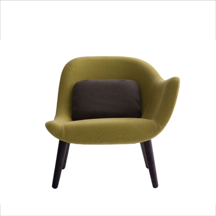 LOUNGE CHAIR